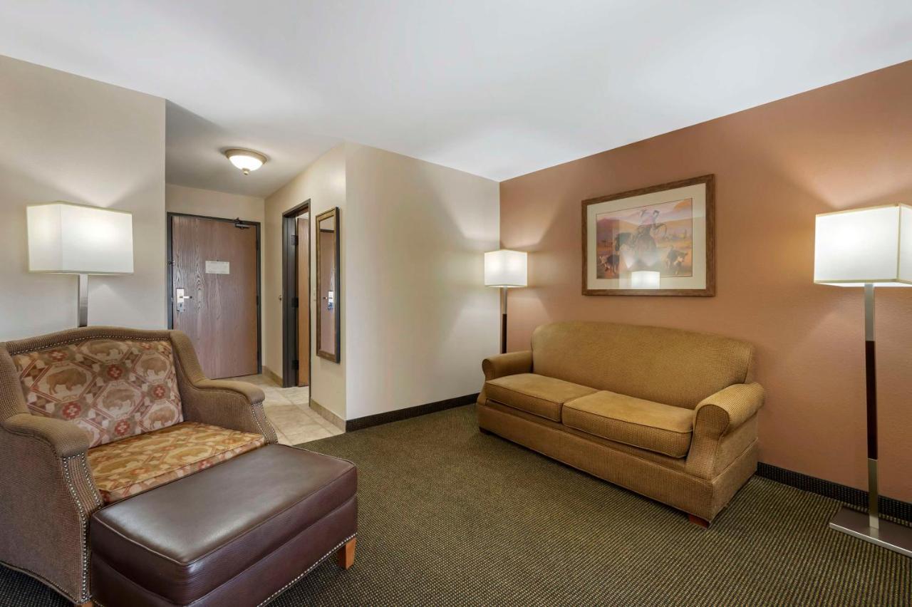 Best Western Plus Country Inn & Suites Dodge City Esterno foto